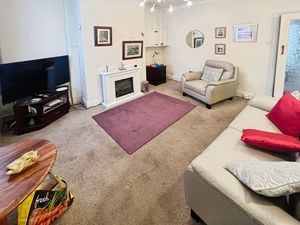 Lounge- click for photo gallery